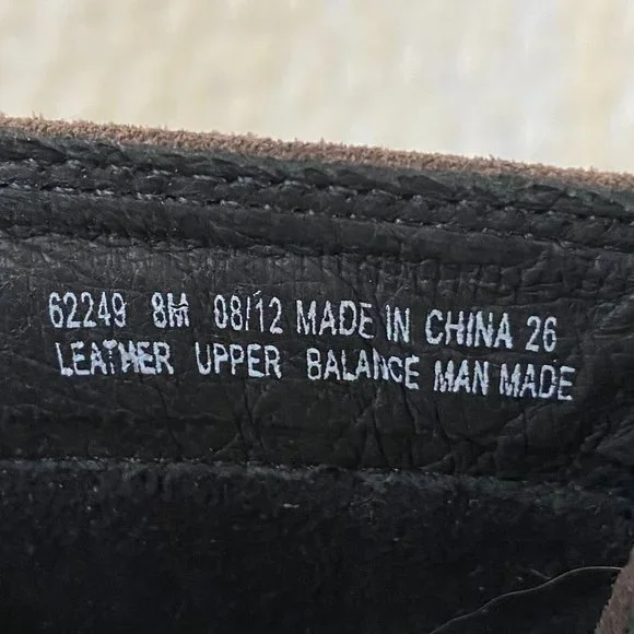 Clarks NWOT Suede Alpine Andi Ankle Heeled Lace Up Bootie Taupe Women's Size 8 - Picture 15 of 16